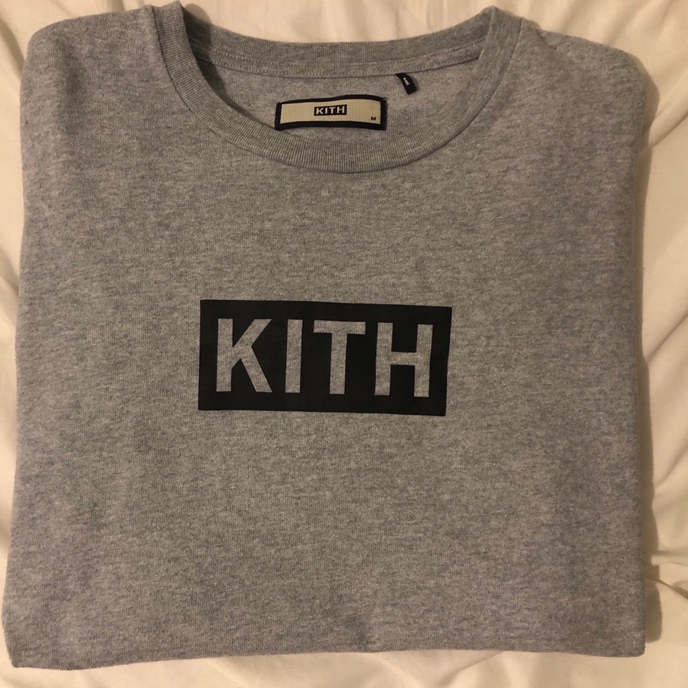 Kith box logo tee size medium